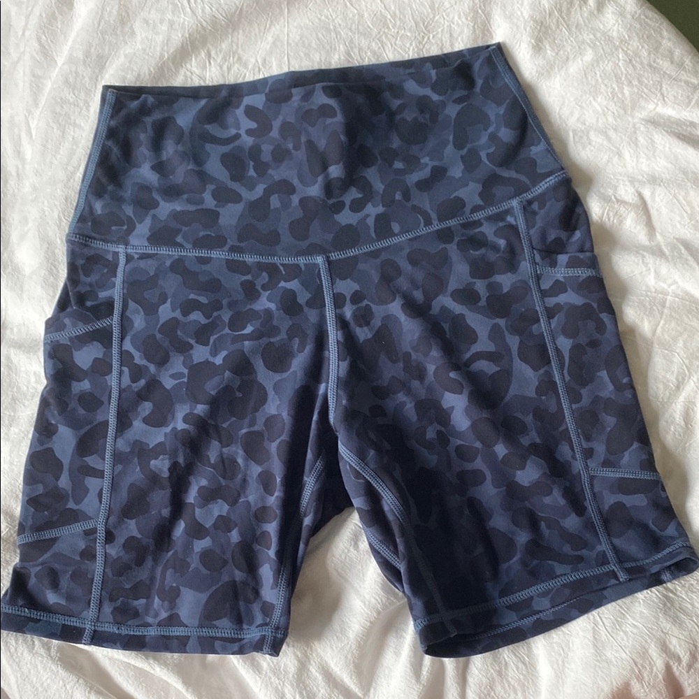 ⭐️2 for 35⭐️ Lululemon-Like align 6” shorts with pockets actual brand IS SUNZEL